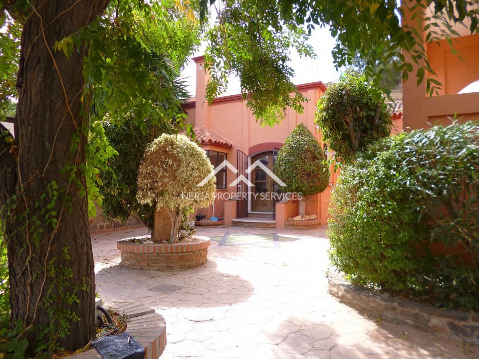 Haus in Nerja, Malaga - Foto 1