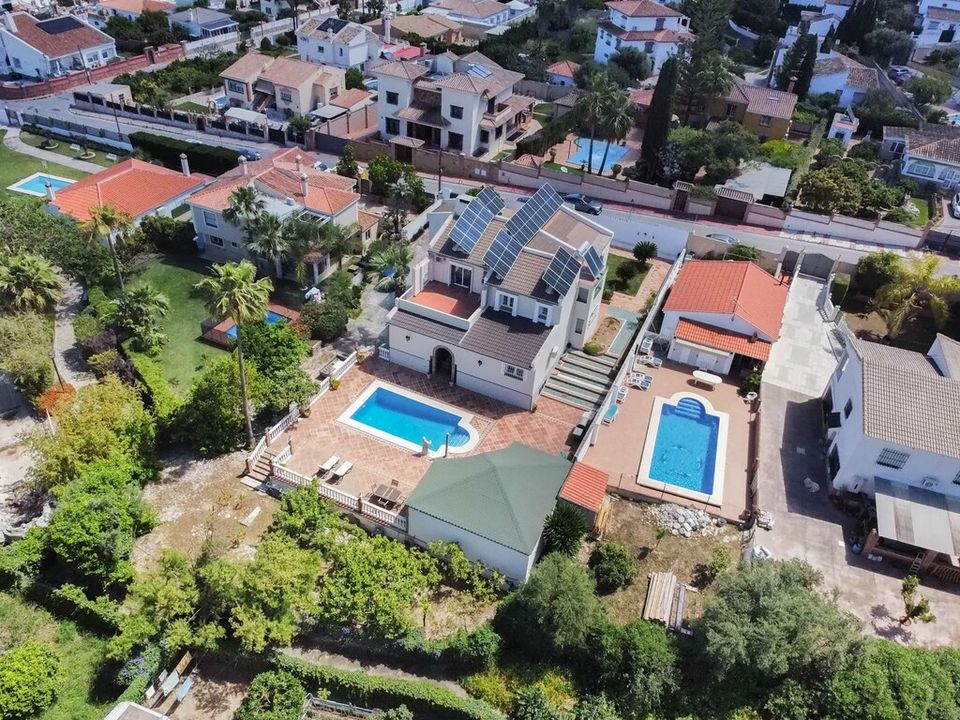Villa i Alhaurin De La Torre, Malaga - foto 2