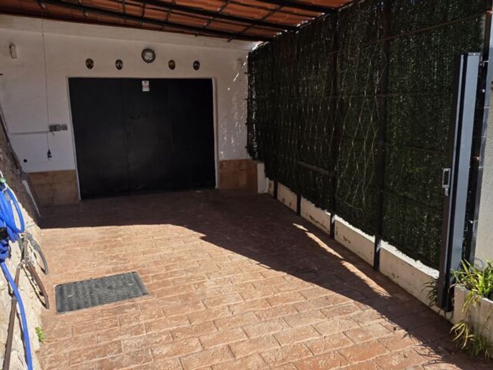Villa en Ador, Valencia - foto 2