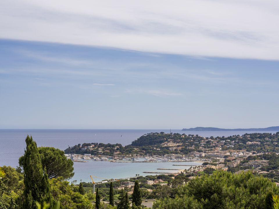 Villa i Cavalaire-sur-Mer, Var - foto 1