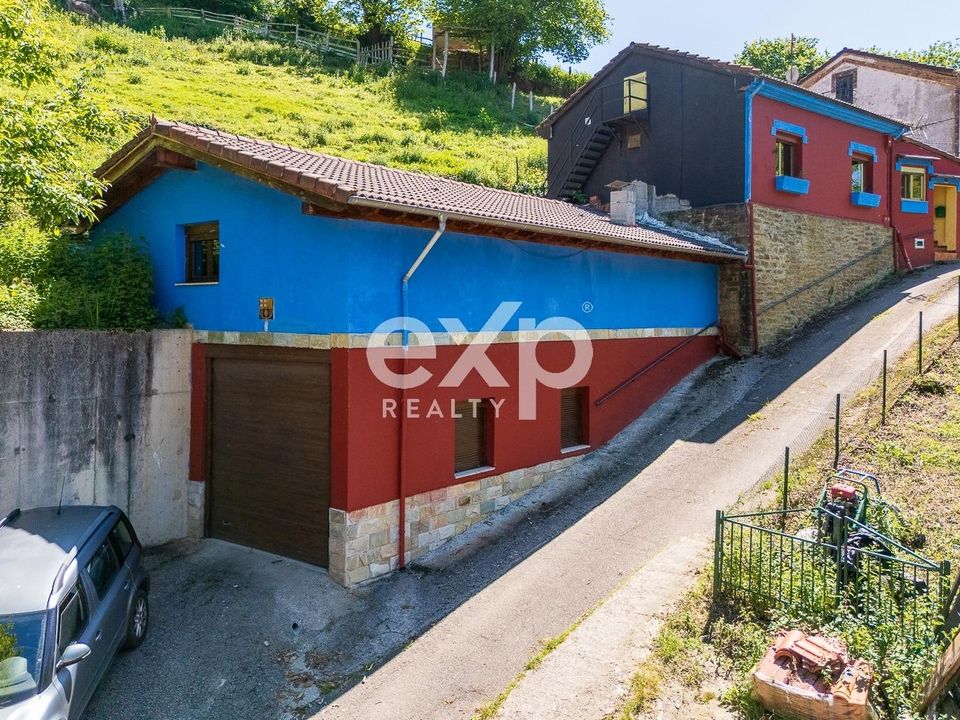 Villa i Mieres, Asturias - bilde 1