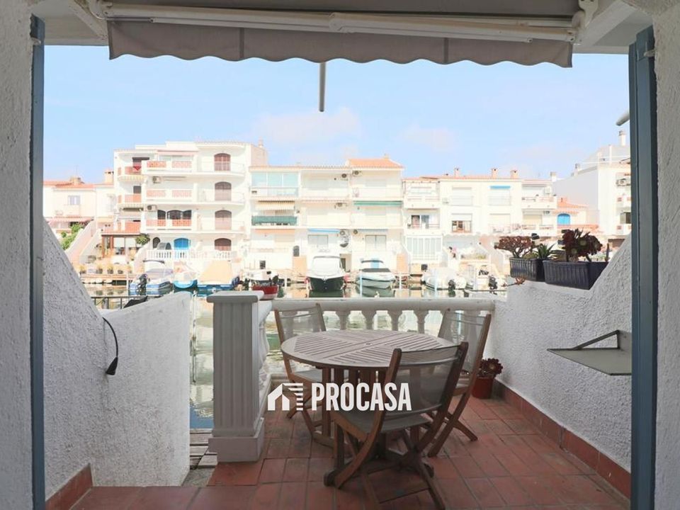 Villa i Empuriabrava, Gerona - foto 2
