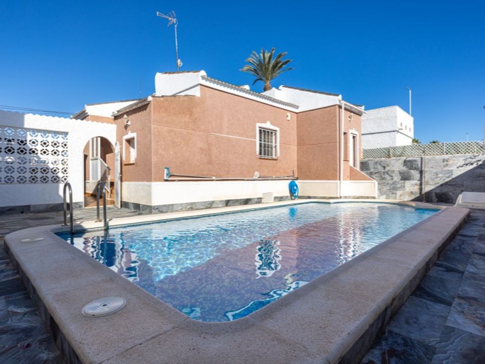 Villa i La Torreta, Alicante - foto 2