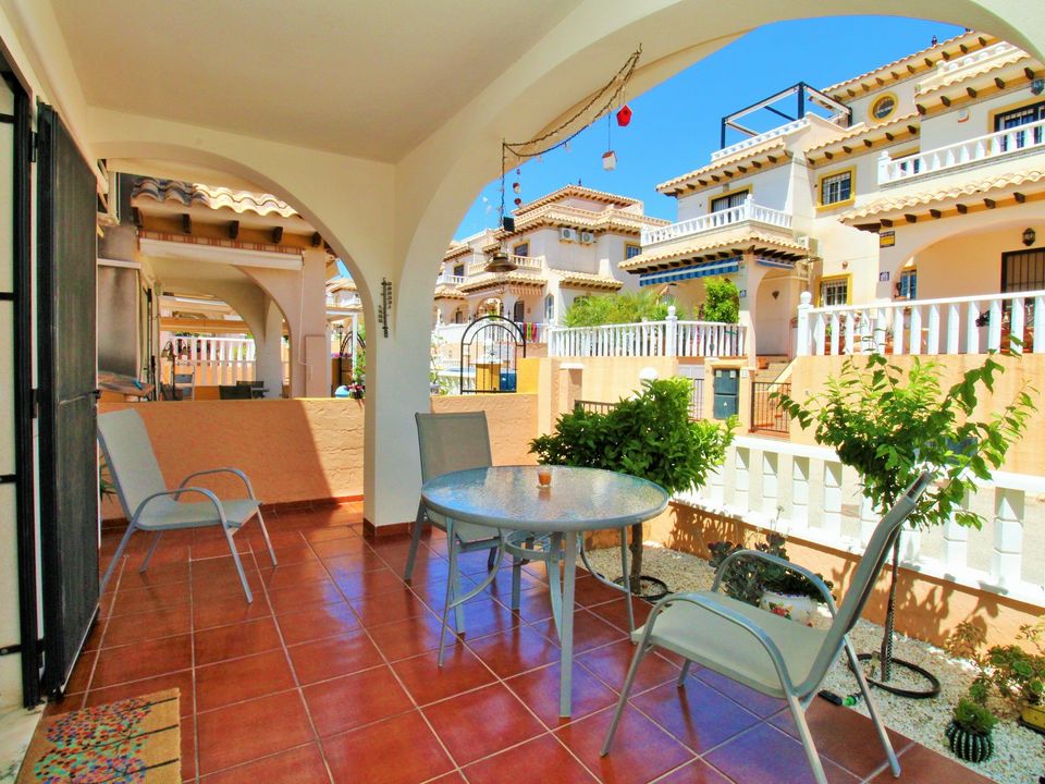 Villa i Cabo Roig, Alicante - foto 1