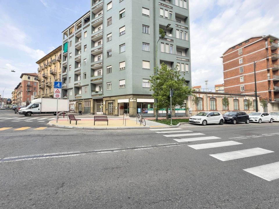 Erhvervsejendom i Torino, Turin - foto 2