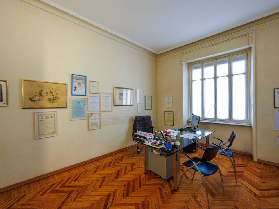 Erhvervsejendom i Torino, Turin - foto 1