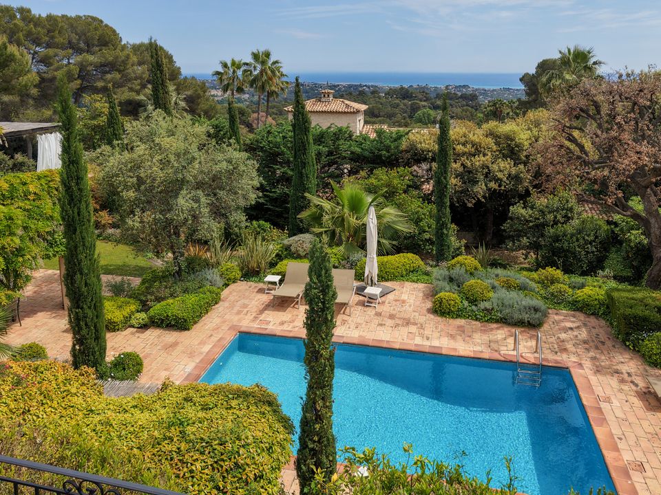 Villa i La Colle-sur-Loup, Alpes-Maritimes - foto 3