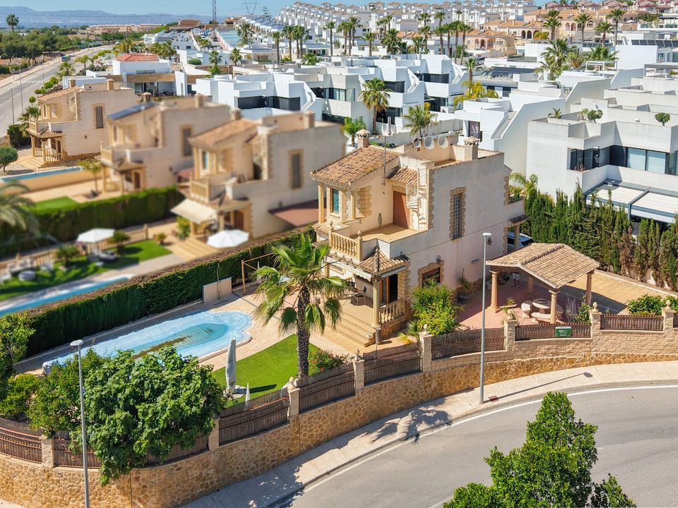 Villa i La Marina, Alicante - foto 1