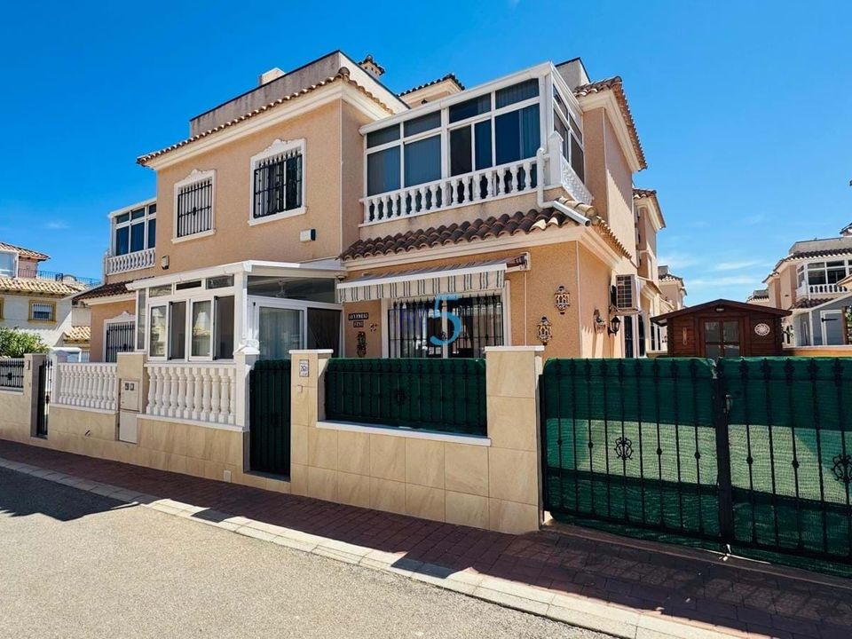Byhus i La Zenia, Alicante - foto 1