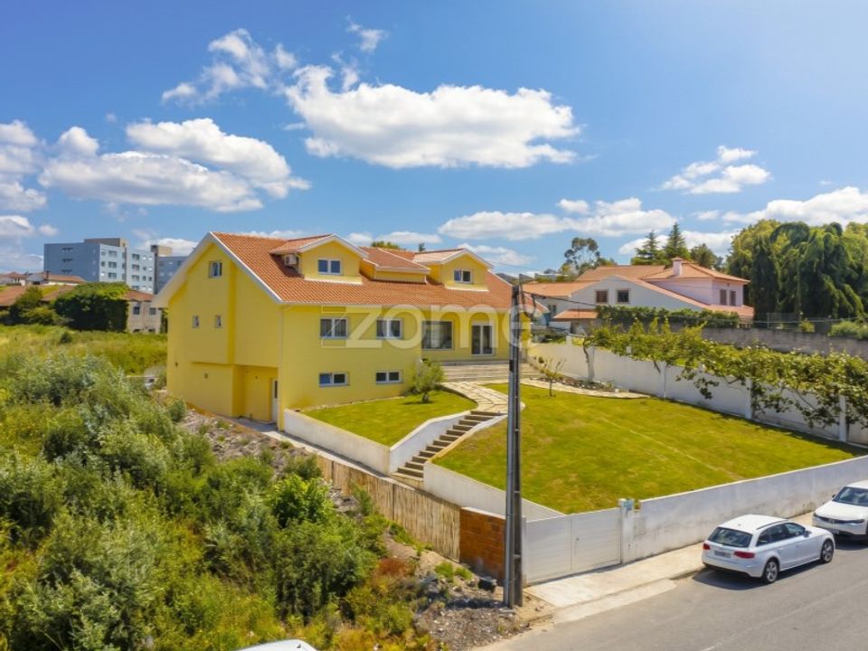 Villa i Pacos de Brandao, Aveiro - foto 1