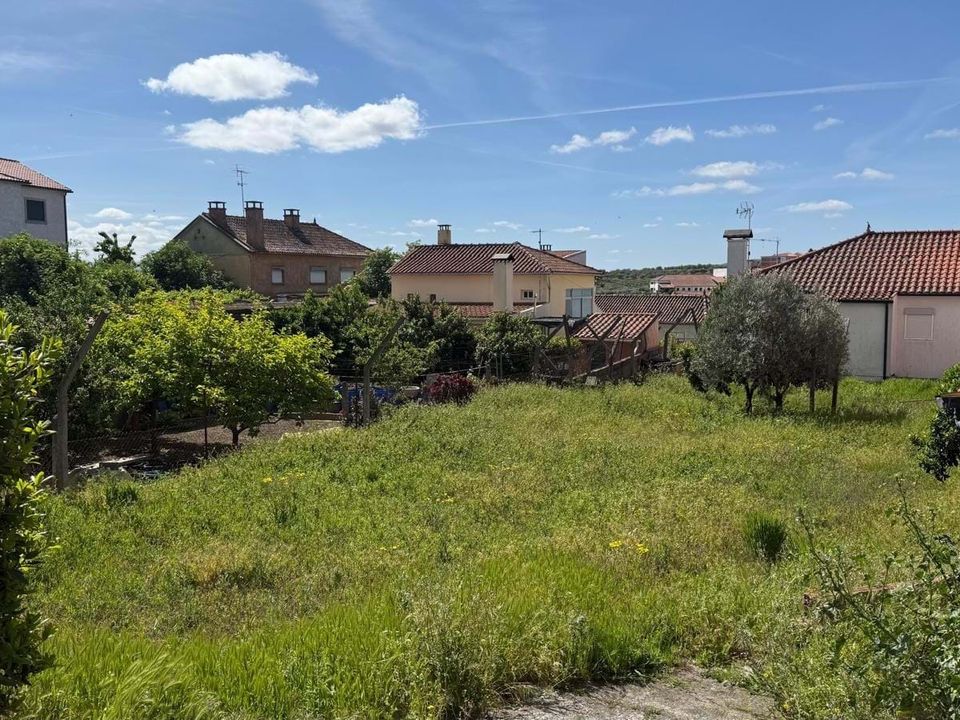 Helårsgrund i Vila Flor, Braganca - foto 1