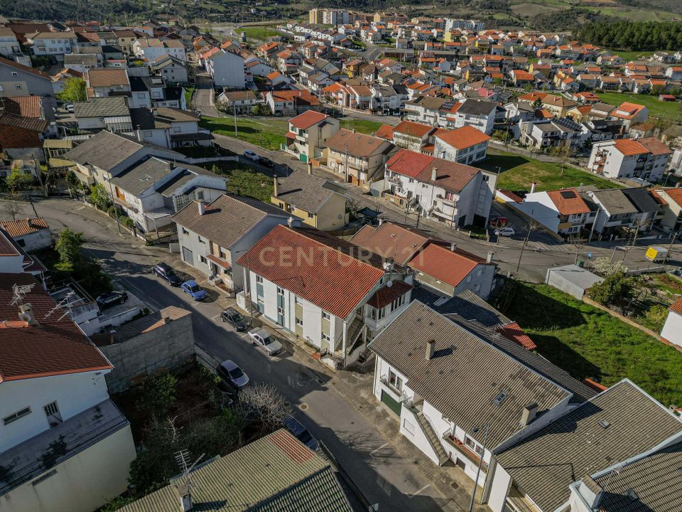 Erhvervsejendom i Braganca, Braganca - foto 2