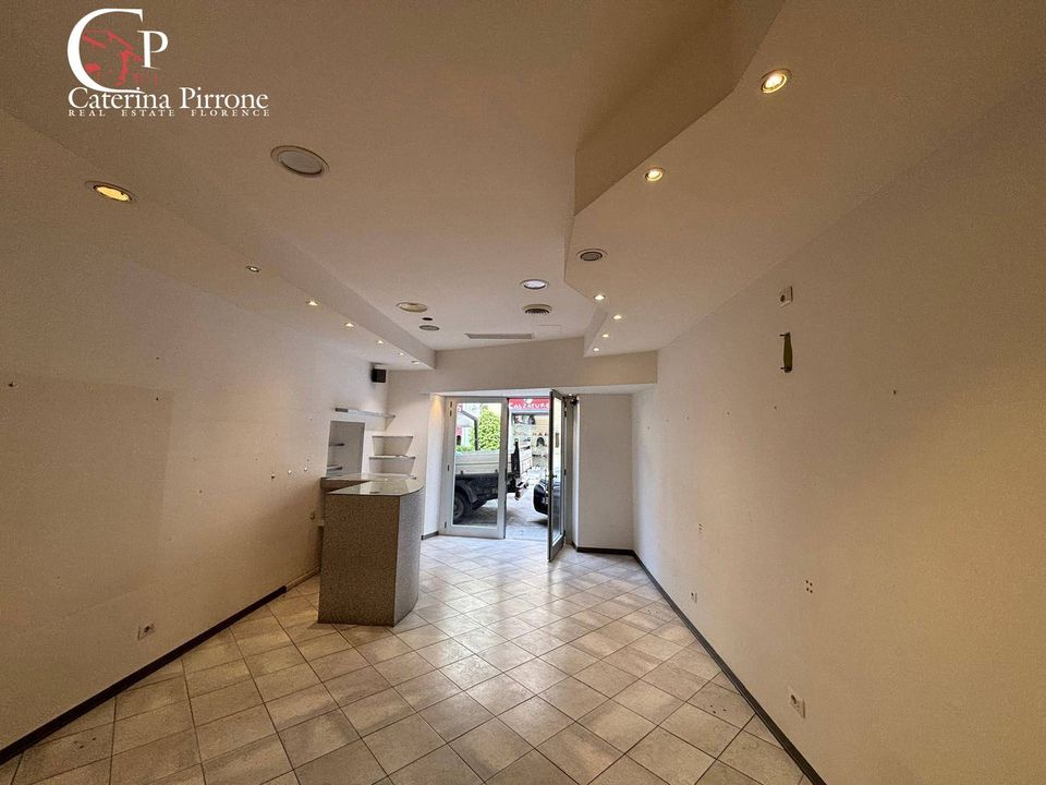 L'establiment comercial a San Casciano in Val di Pesa, Florence - foto 5