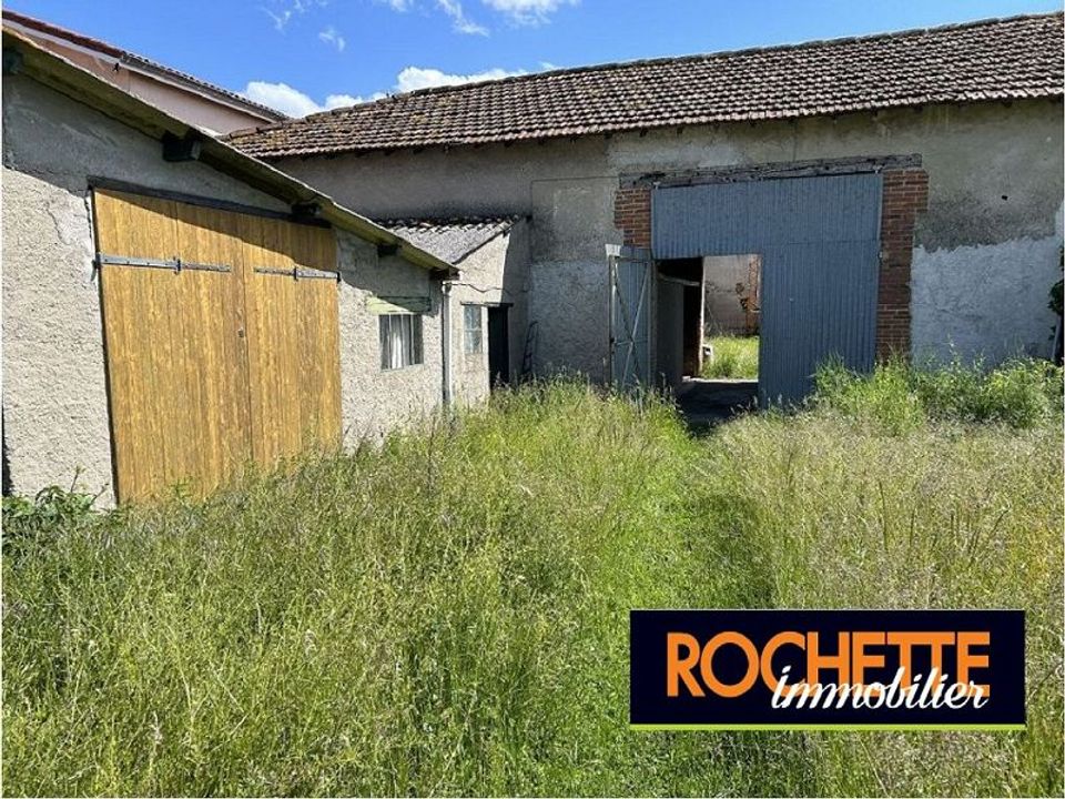 Landsbyhus i Montrond-les-Bains, Loire - bilde 1