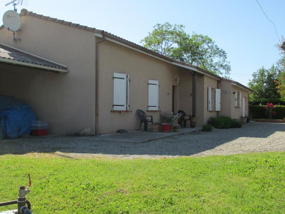 Villa i Auterive, Haute-Garonne - bilde 1