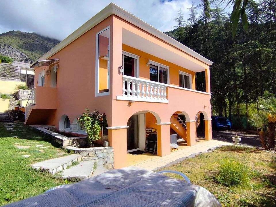 Villa i Villars-sur-Var, Alpes-Maritimes - foto 1