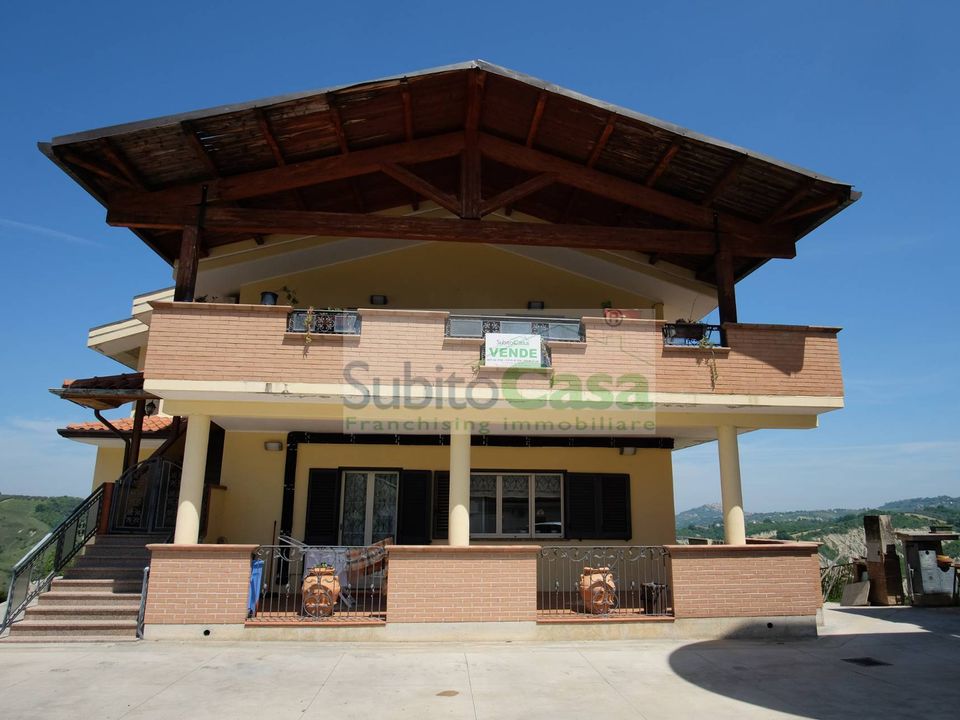 Lejlighed i Roccamontepiano, Chieti - foto 2