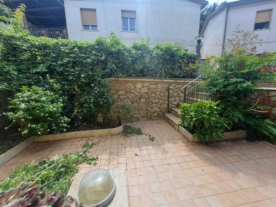 Byhus i Amelia, Terni - foto 2
