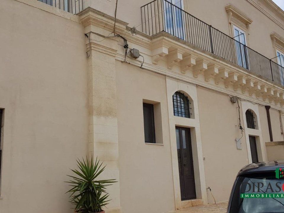 Landejendom i Ragusa, Ragusa - foto 1