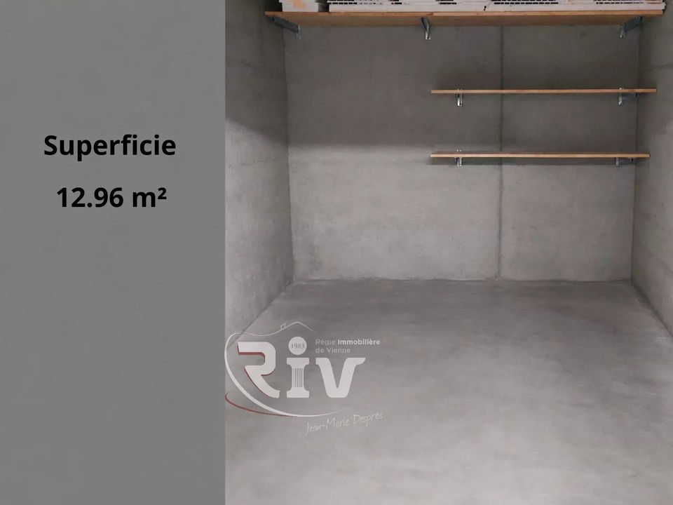 Garage i Les Roches-de-Condrieu, Isere - foto 1