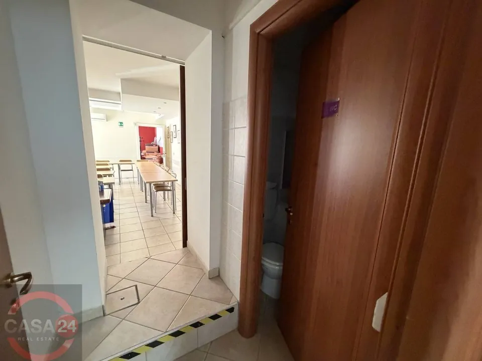 Erhvervsejendom i Sermoneta, Latina - foto 5