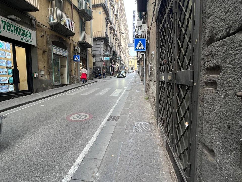 Erhvervsejendom i Naples, Naples - foto 4