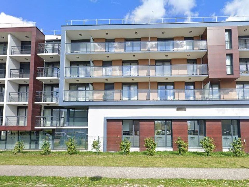 Erhvervsejendom i Carrieres-sur-Seine, Yvelines - foto 1