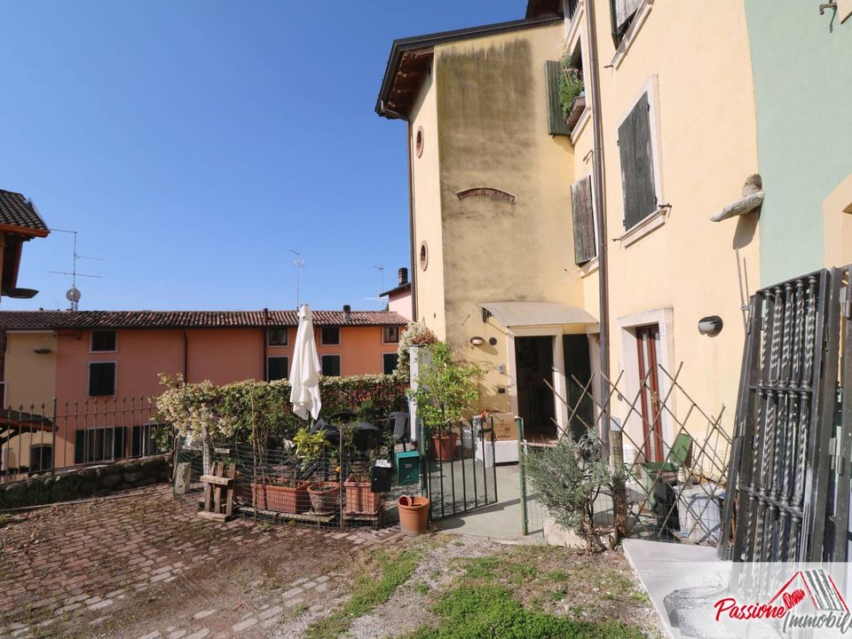 Lejlighed i Castelnuovo del Garda, Verona - foto 1