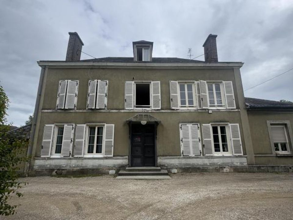 Leilighet i Saint-Julien-les-Villas, Aube - bilde 1