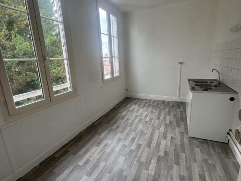 Leilighet i Saint-Julien-les-Villas, Aube - bilde 3