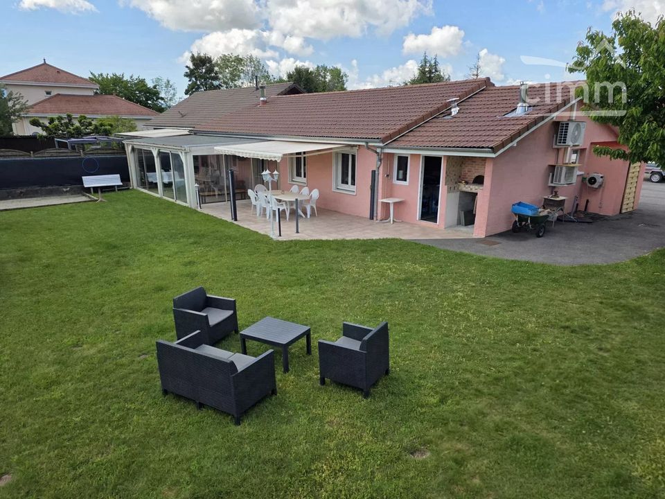 Villa i Apprieu, Isere - foto 1