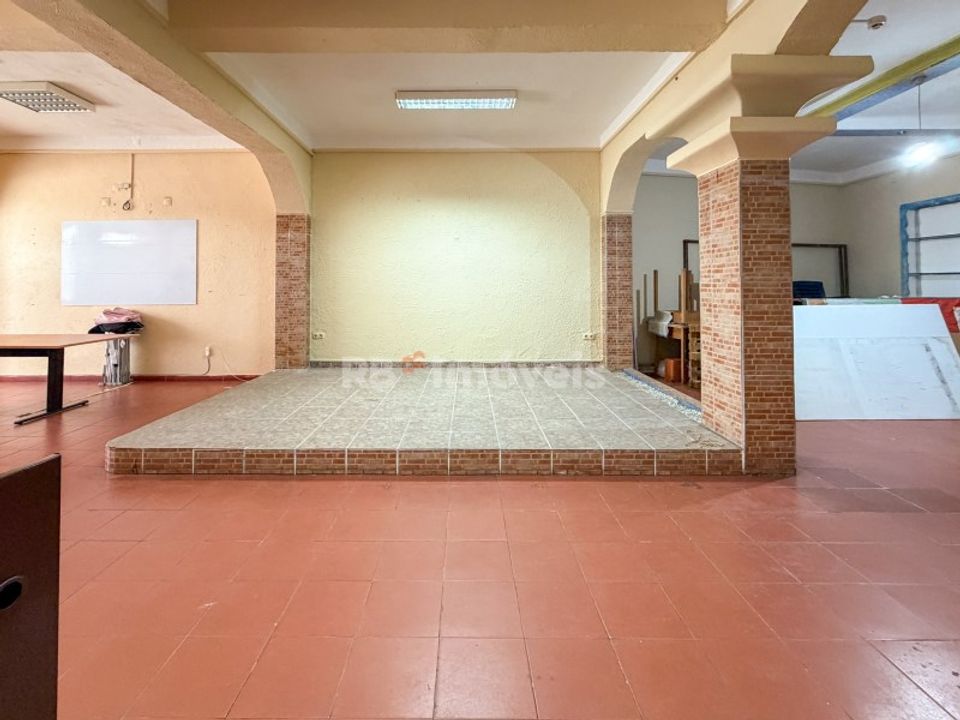Erhvervsejendom i Entroncamento, Santarem - foto 4