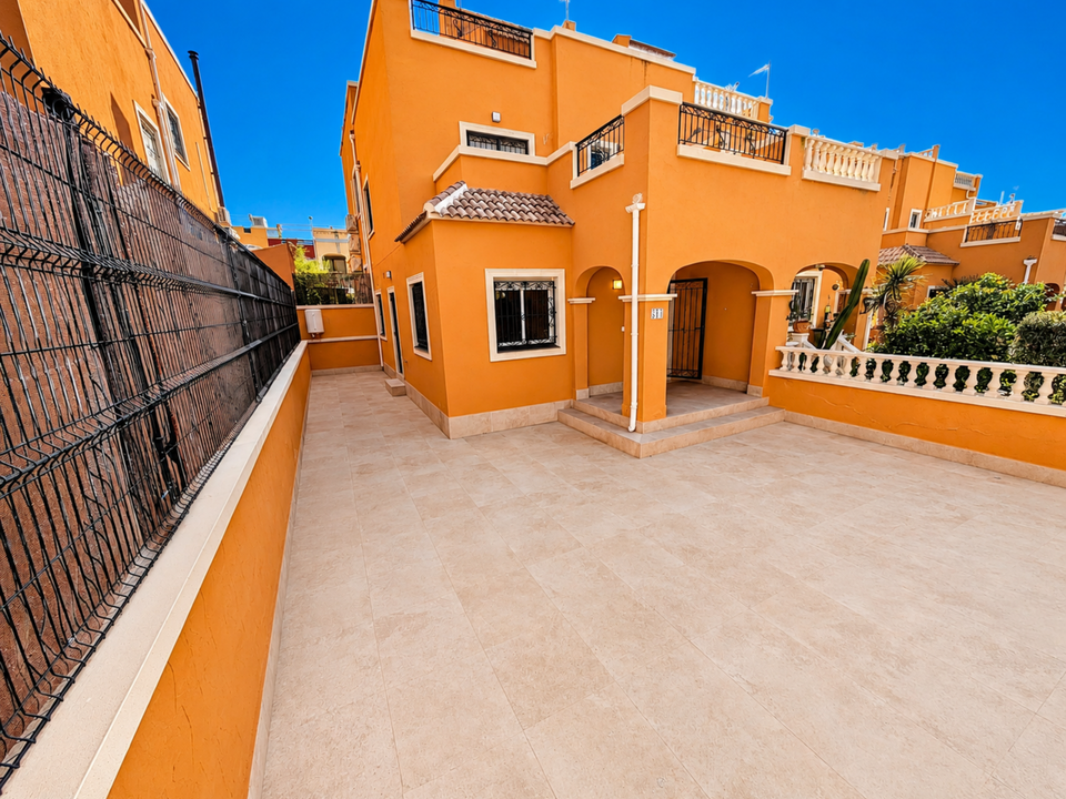 Villa i Orihuela Costa, Alicante - foto 2