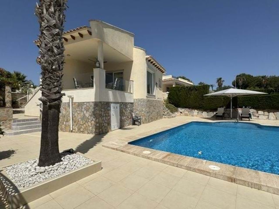 Villa i Orihuela Costa, Alicante - bilde 1
