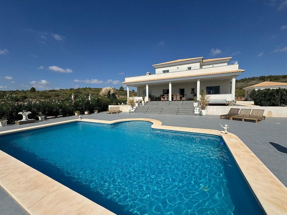 Villa i Pinoso, Alicante - foto 2