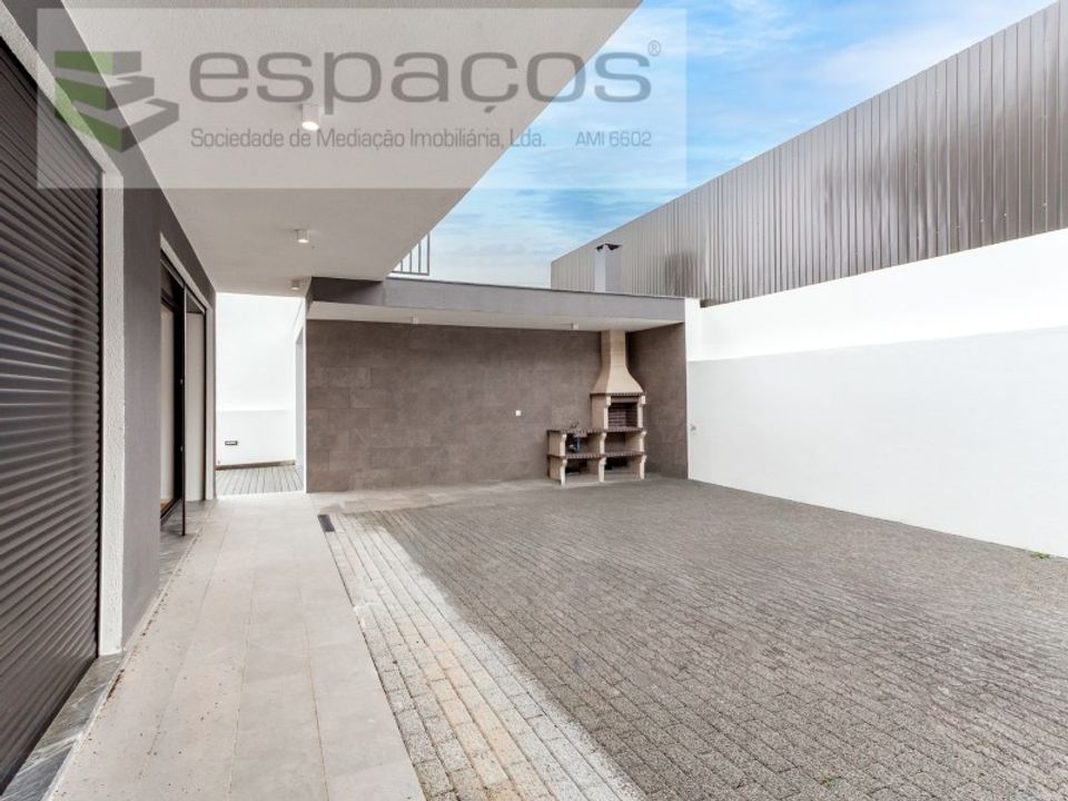 Byhus i Santa Iria de Azoia, Lisbon - foto 2