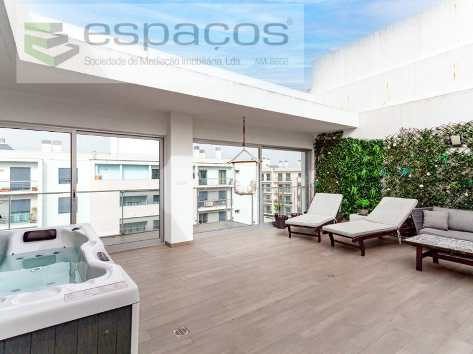Penthouse i Santa Iria de Azoia, Lisbon - foto 1