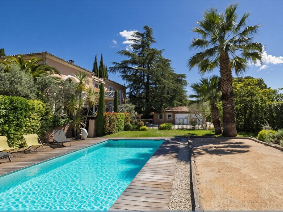 Villa i Éguilles, Bouches-du-Rhone - foto 1