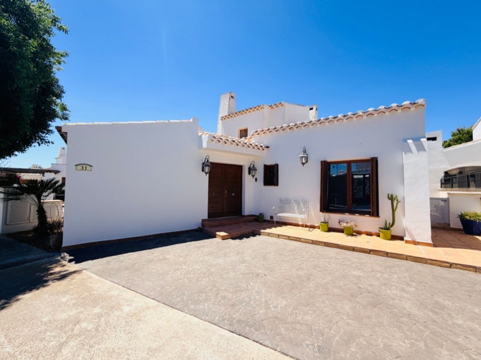 Villa i El Valle Golf Resort, Murcia - foto 1