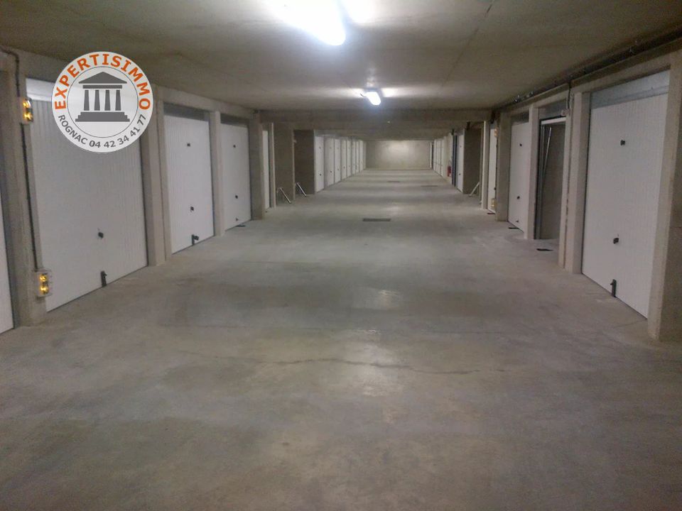 Garage i Vitrolles, Bouches-du-Rhone - foto 1
