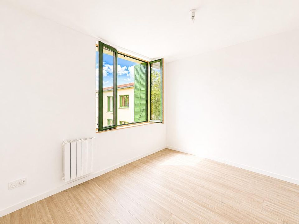 Lejlighed i Villeurbanne, Rhone - foto 3