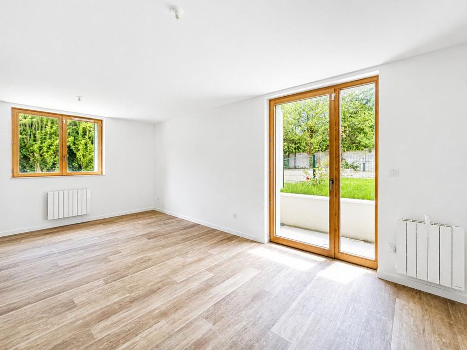 Lejlighed i Villeurbanne, Rhone - foto 1