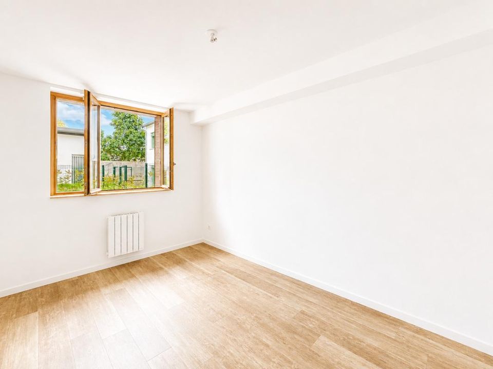 Lejlighed i Villeurbanne, Rhone - foto 4