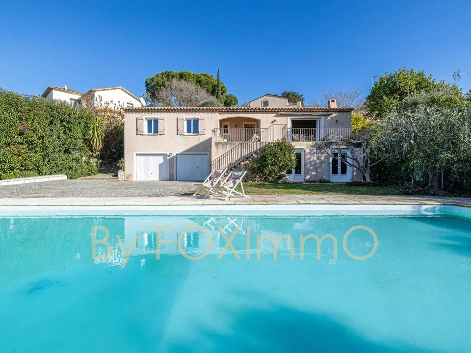Villa i La Colle-sur-Loup, Alpes-Maritimes - foto 1
