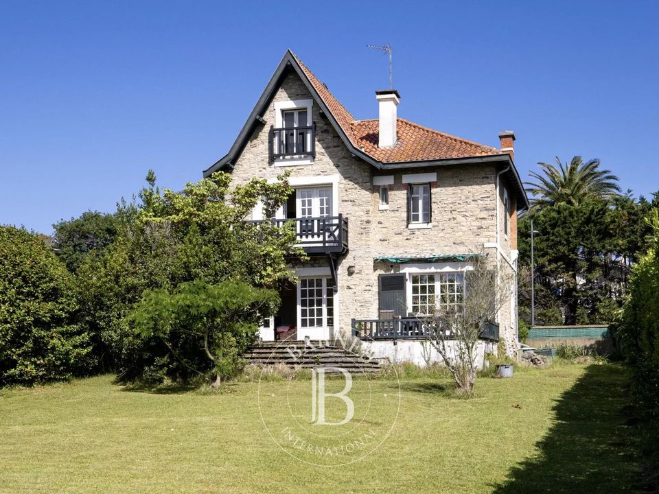 Villa i Anglet, Pyrenees-Atlantiques - foto 1