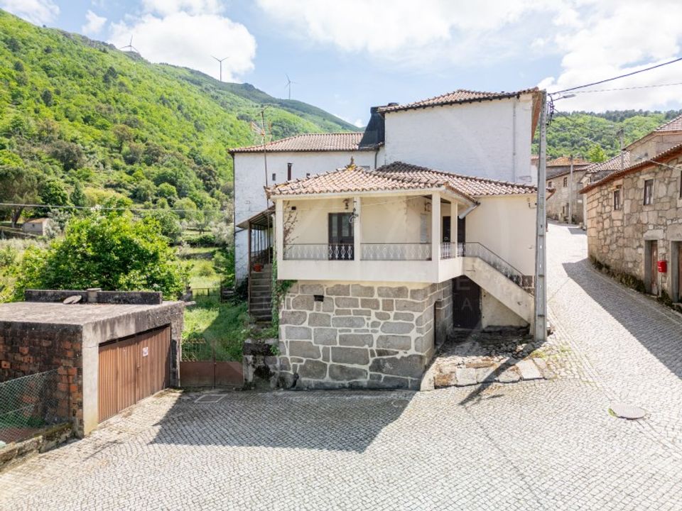 Villa i Vila Pouca de Aguiar, Vila Real - foto 1