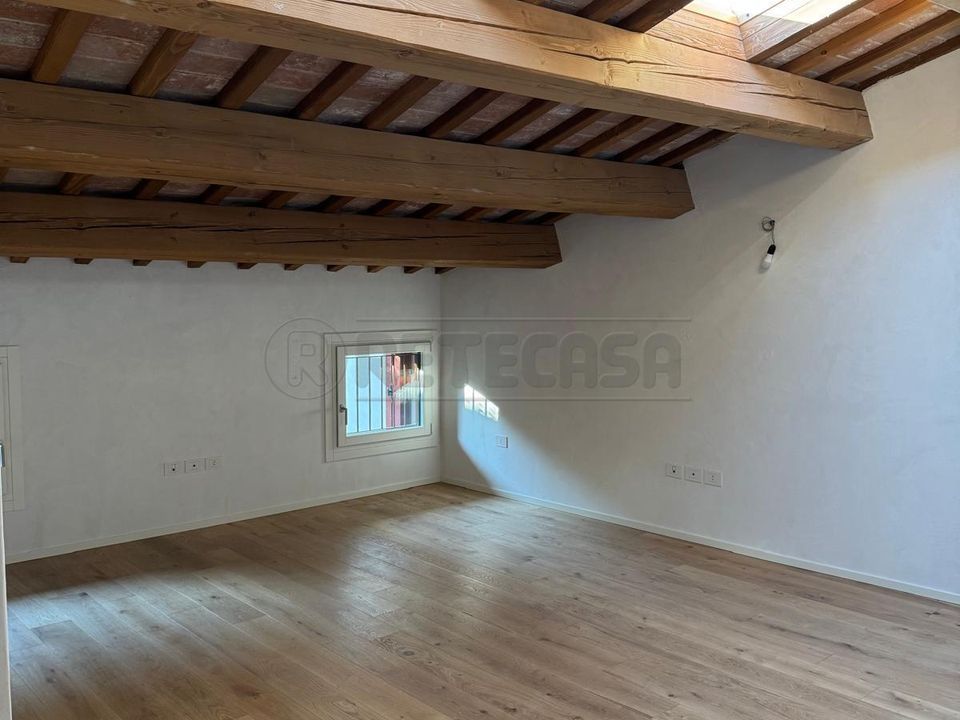 Lejlighed i Bassano del Grappa, Vicenza - foto 4