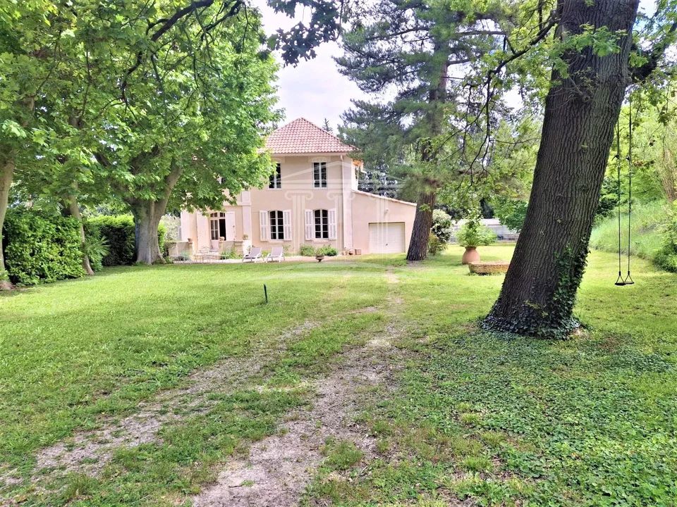 Villa a Sorgues, Vaucluse - foto 1
