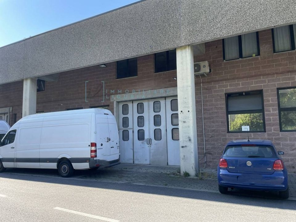 Erhvervsejendom i Arenzano, Genoa - foto 2