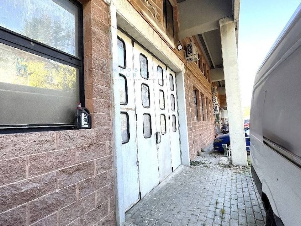 Erhvervsejendom i Arenzano, Genoa - foto 4